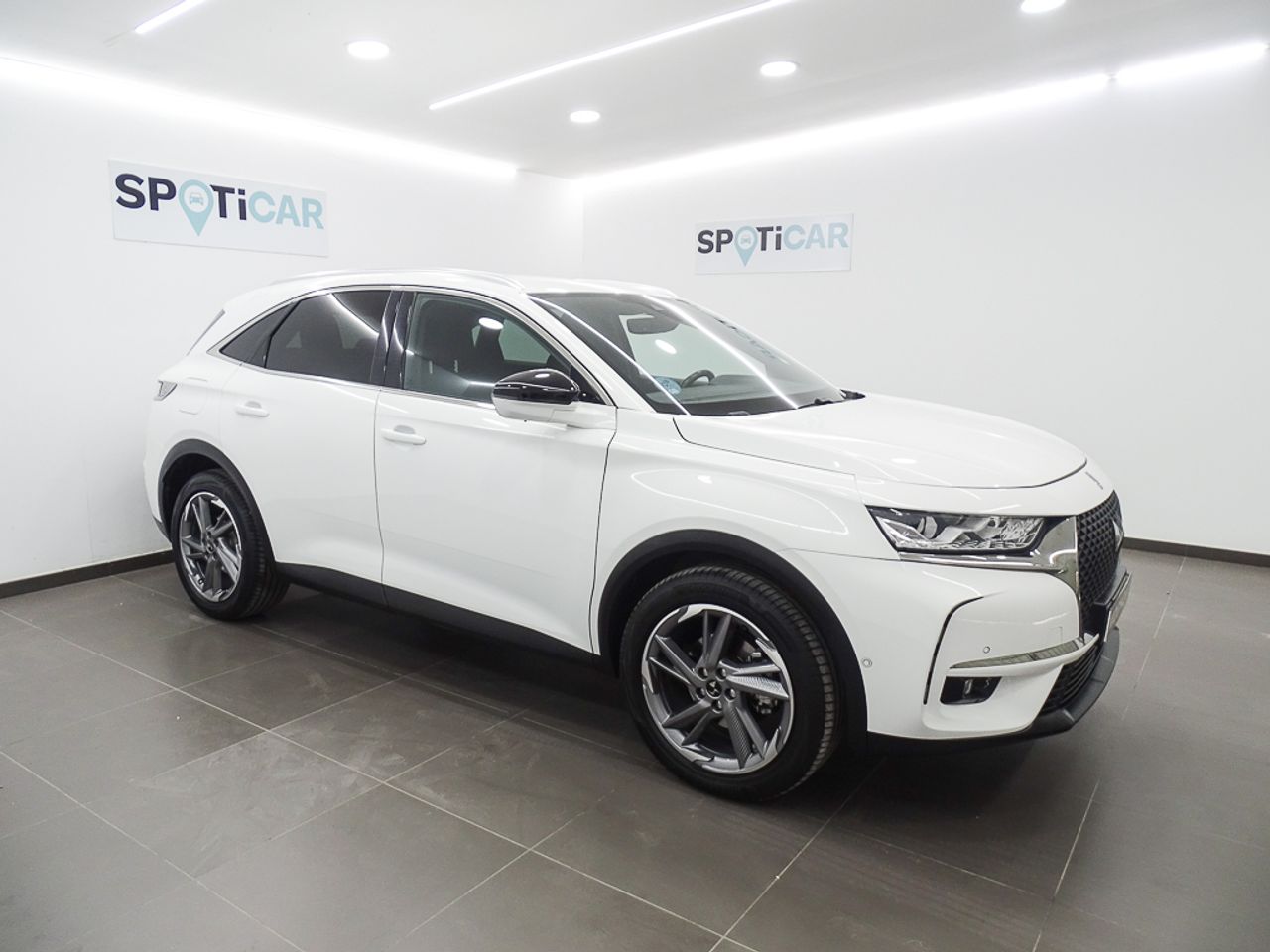 Foto DS Automobiles DS 7 Crossback 5