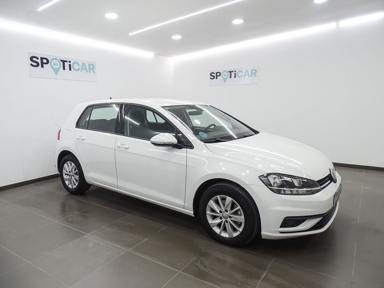 Foto Volkswagen Golf 19