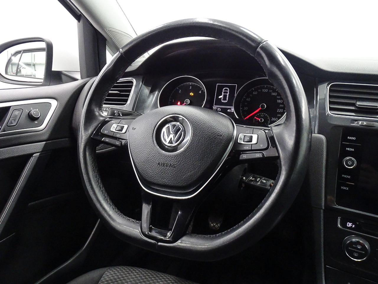 Foto Volkswagen Golf 23