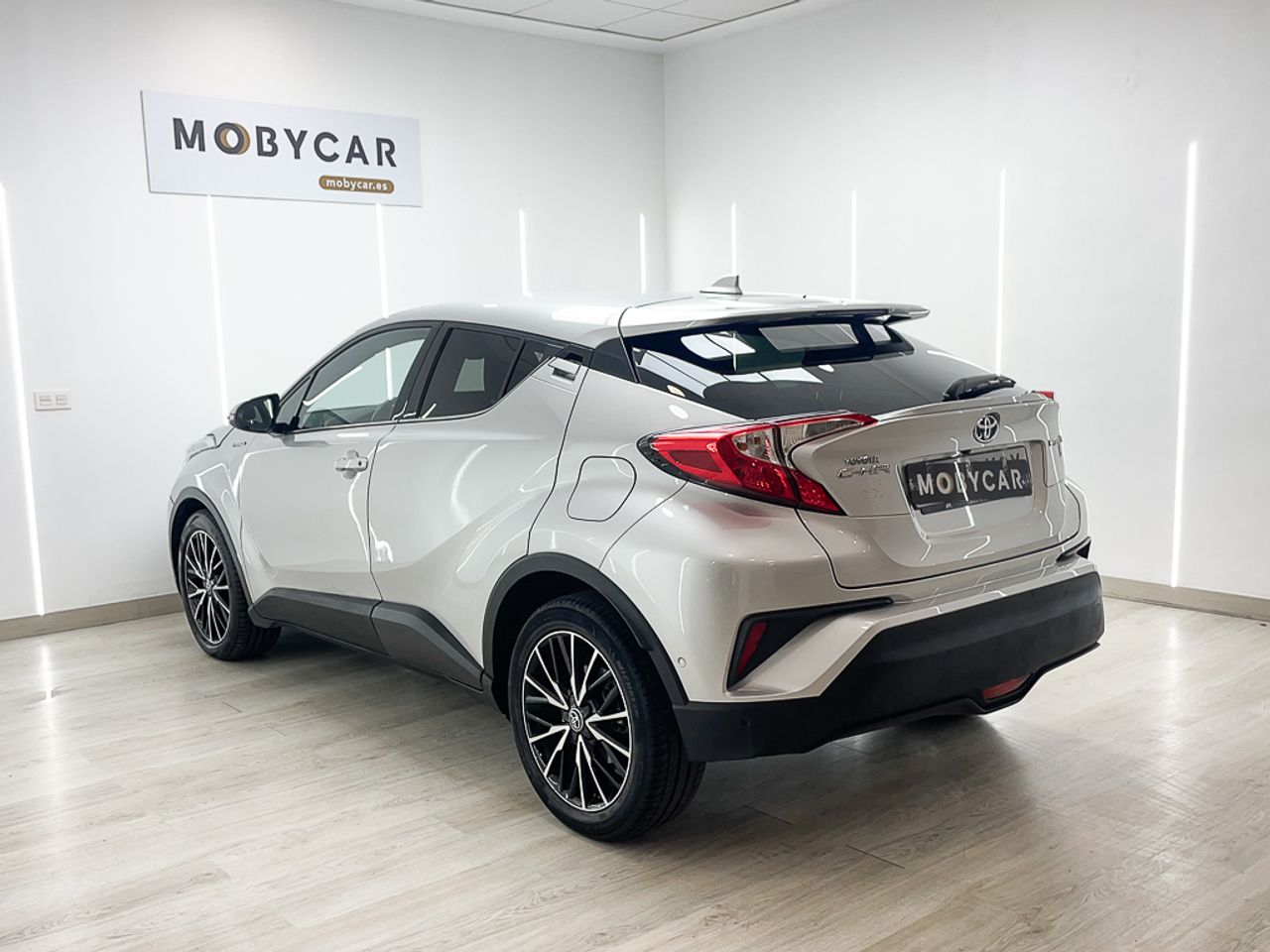 Foto Toyota C-HR 6