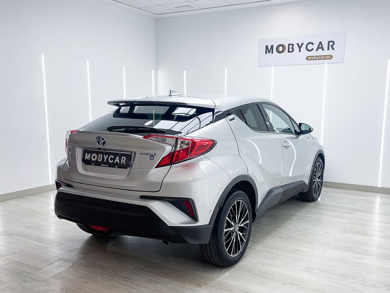 Foto Toyota C-HR 8