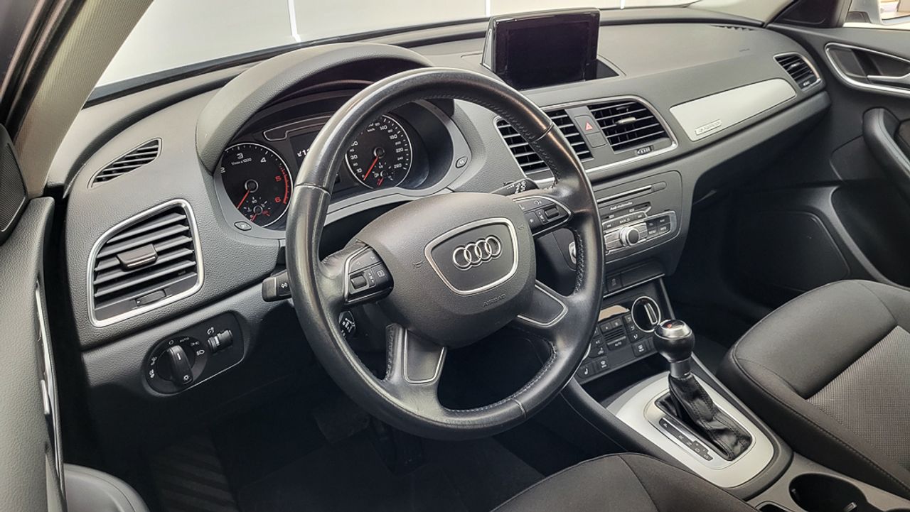 Foto Audi Q3 12