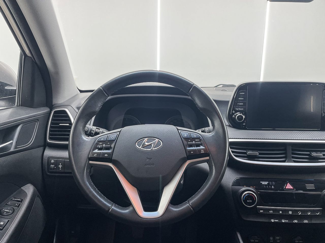 Foto Hyundai Tucson 12