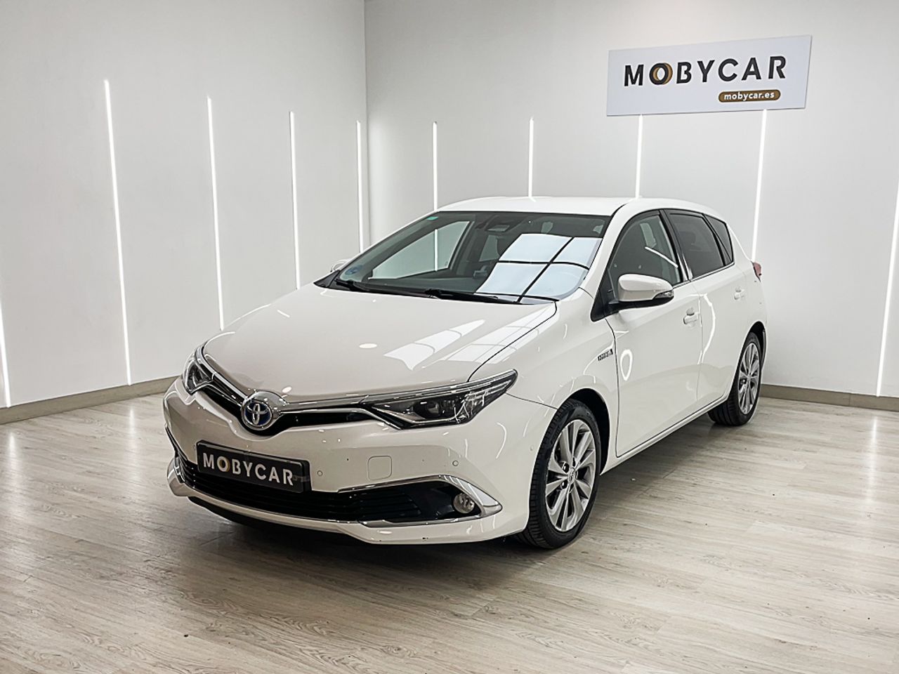 Foto Toyota Auris 1