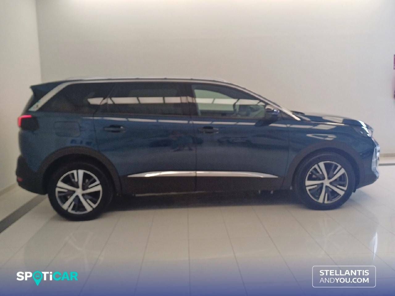 Foto Peugeot 5008 4