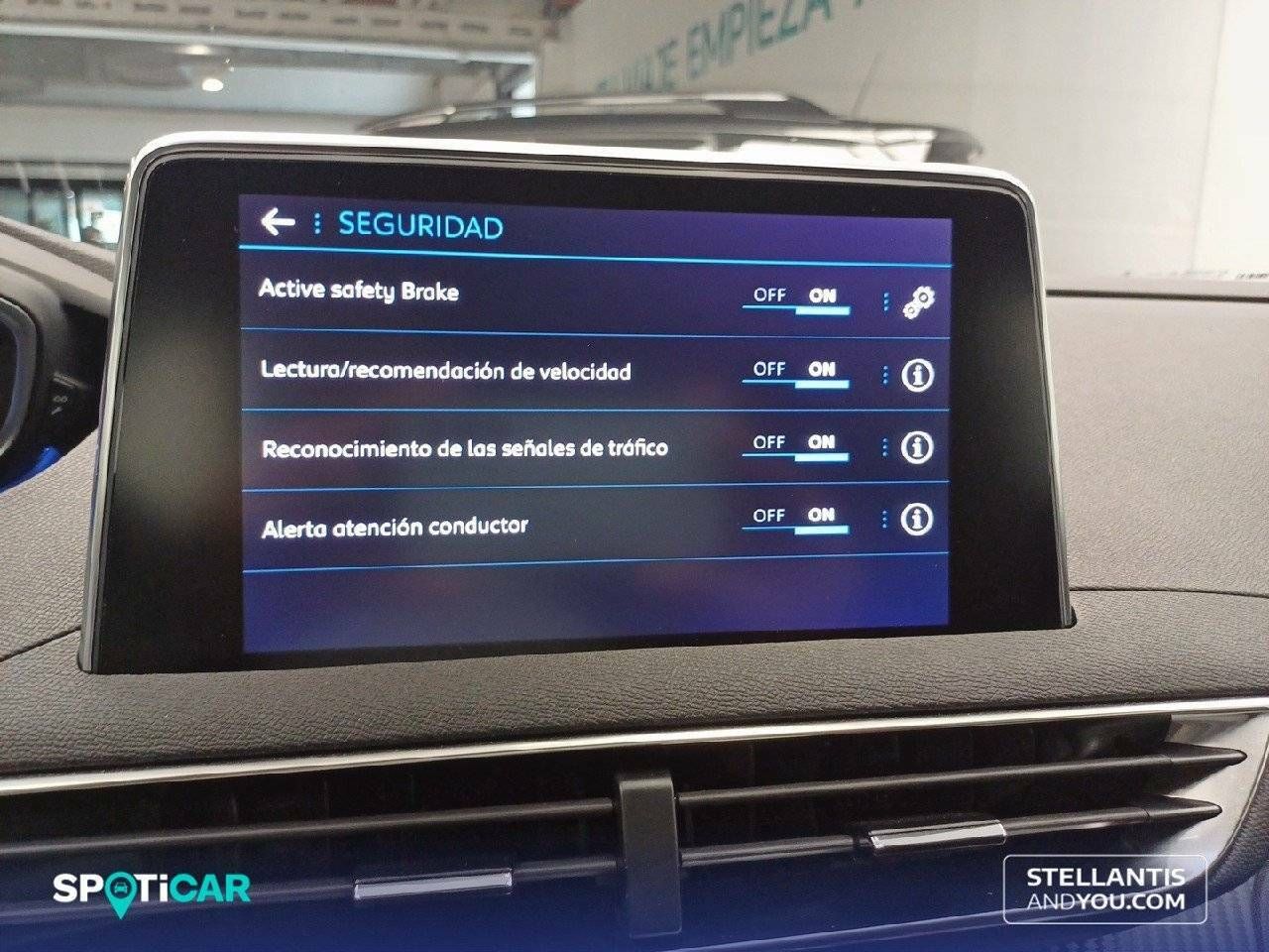 Foto Peugeot 5008 20