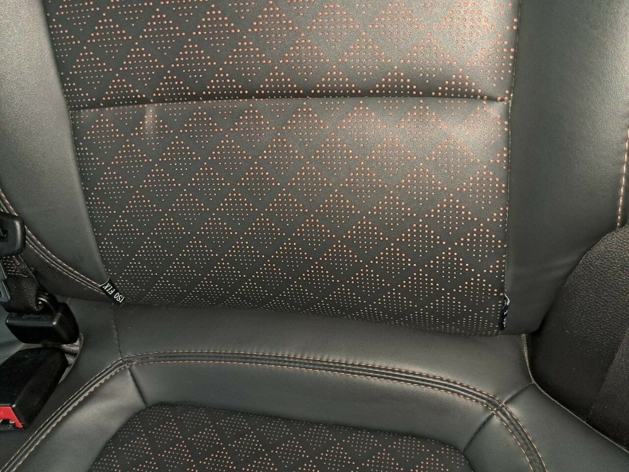 Foto DR Automobiles DR5 23