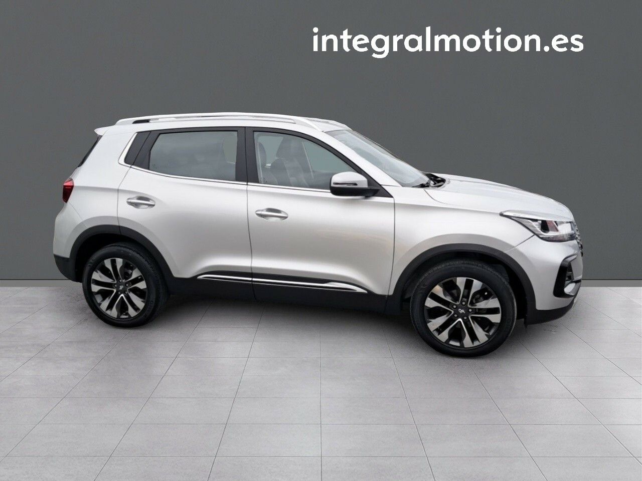 Foto DR Automobiles DR5 26
