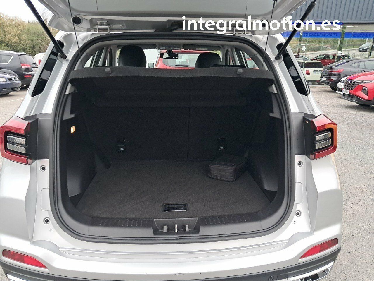 Foto DR Automobiles DR5 30