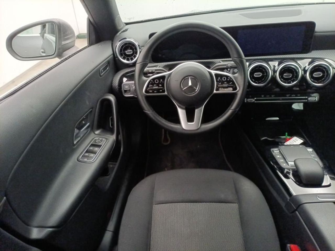 Foto Mercedes-Benz Clase CLA 4