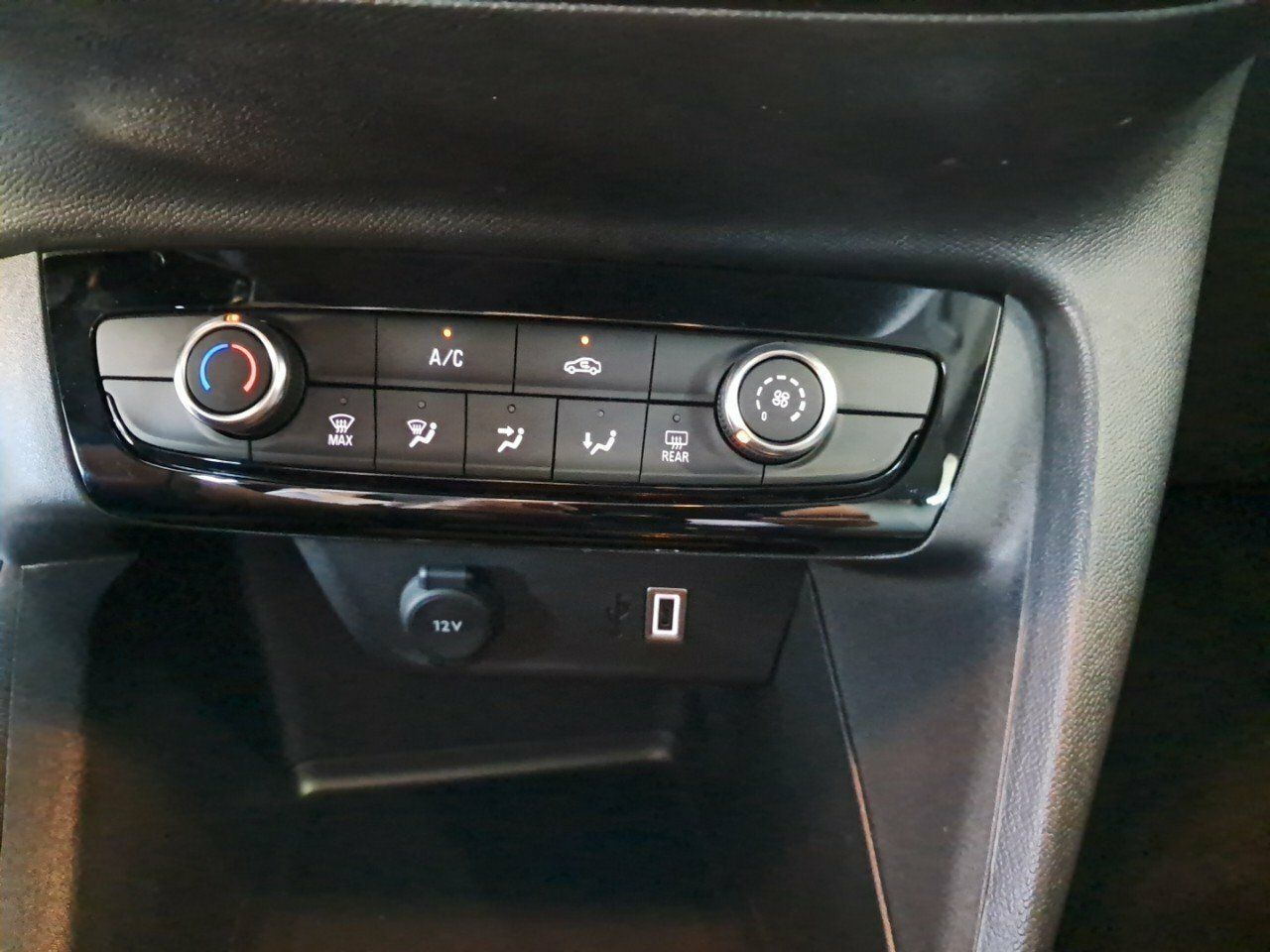 Foto Opel Corsa 17
