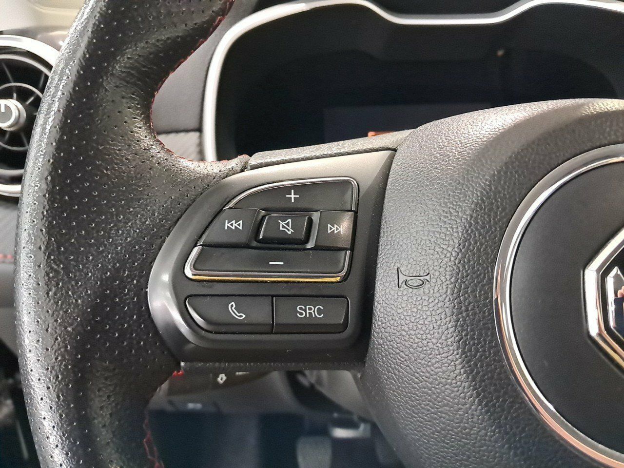 Foto MG ZS 10