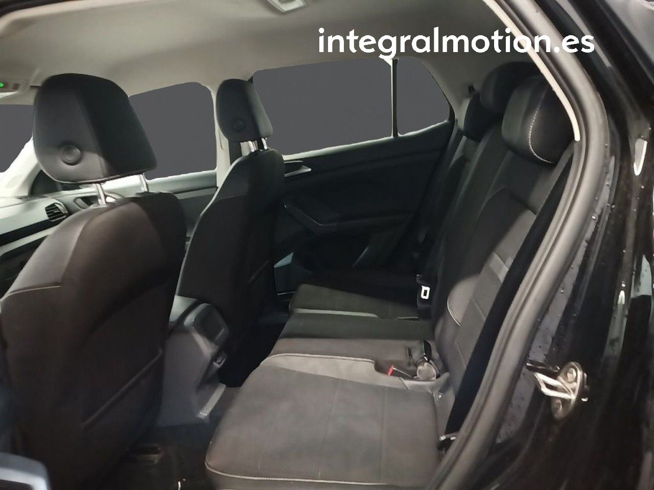 Foto Volkswagen T-Cross 7