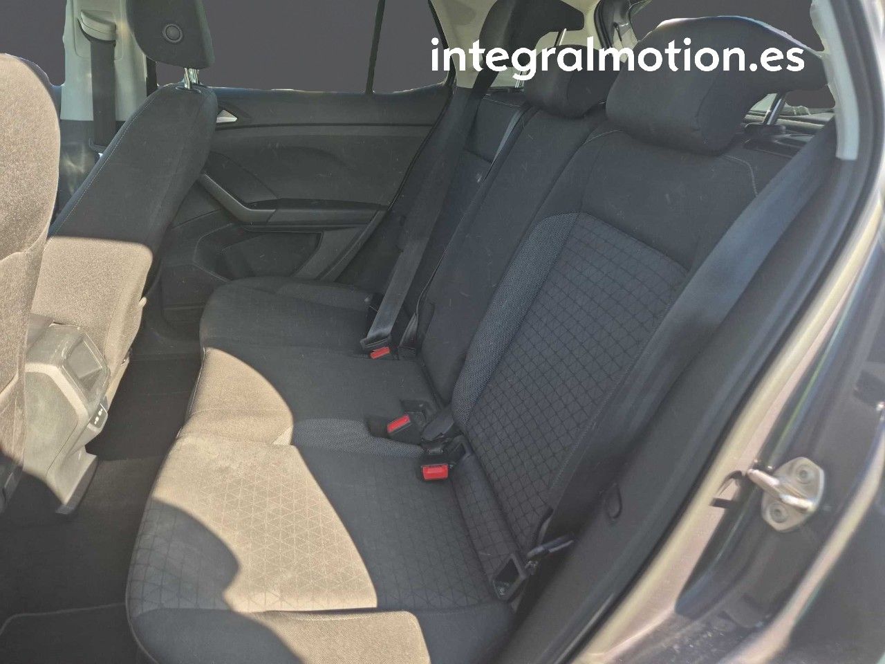 Foto Volkswagen T-Cross 7