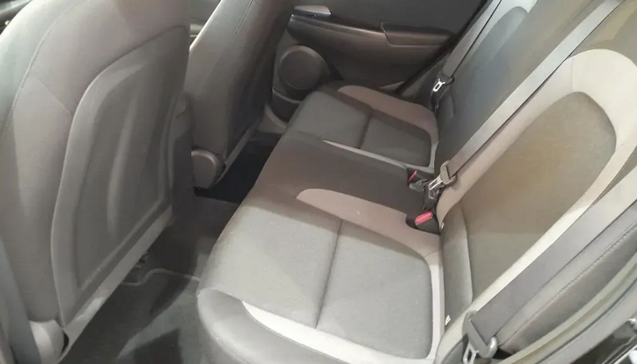 Foto Hyundai Kona 5