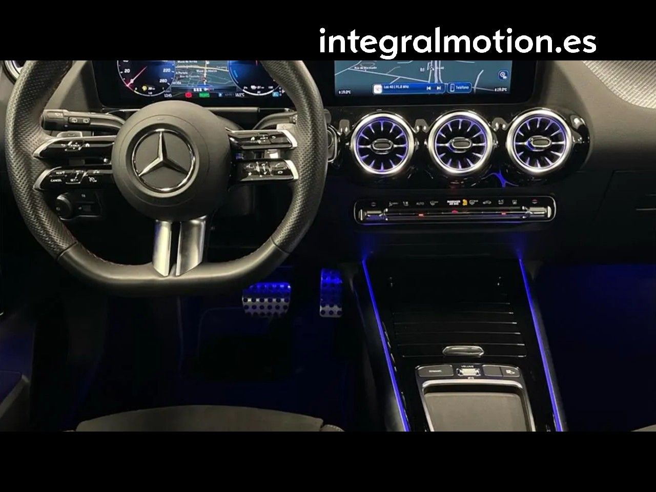 Foto Mercedes-Benz Clase GLA 2