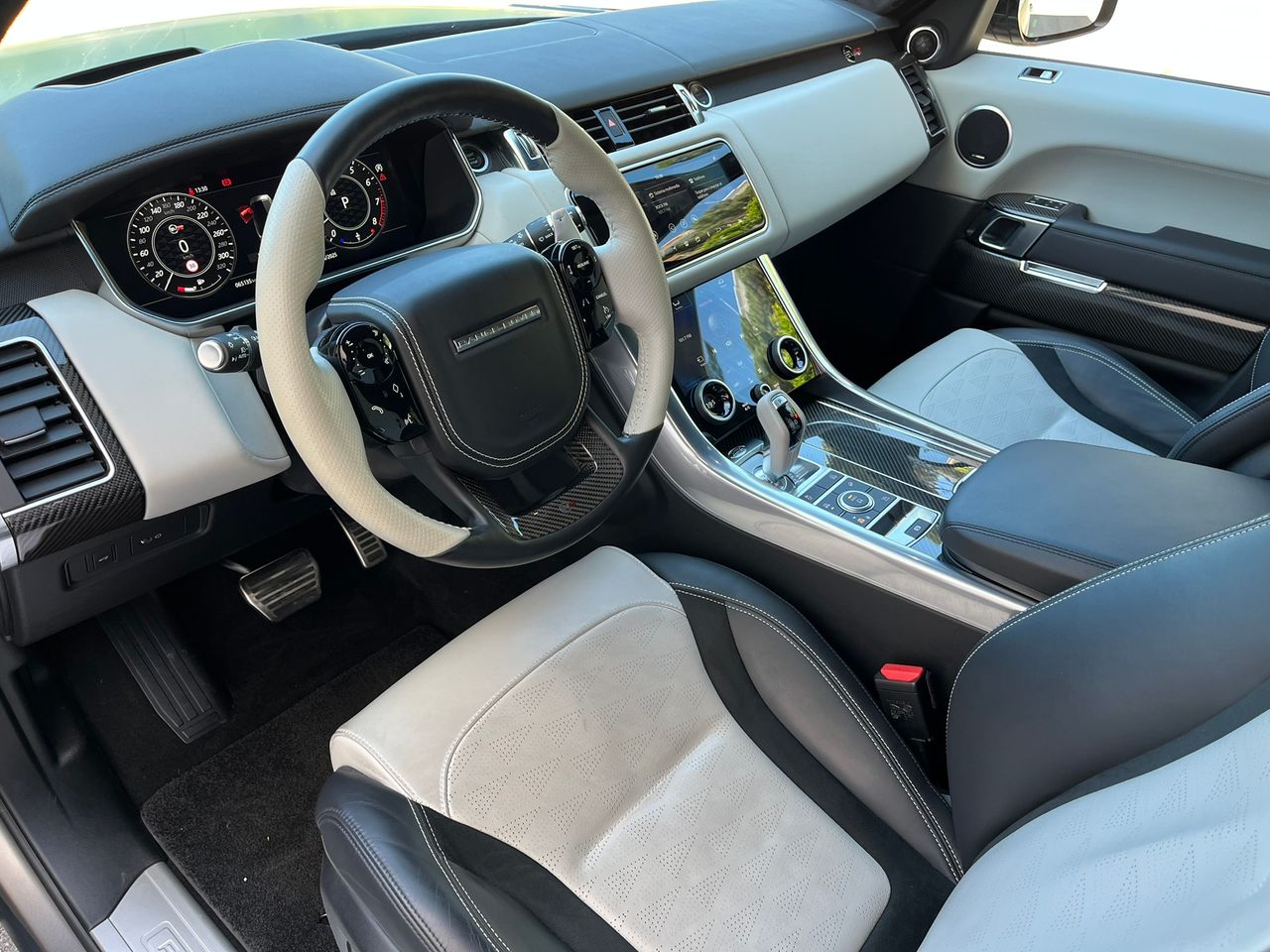 Foto Land-Rover Range Rover Sport 23