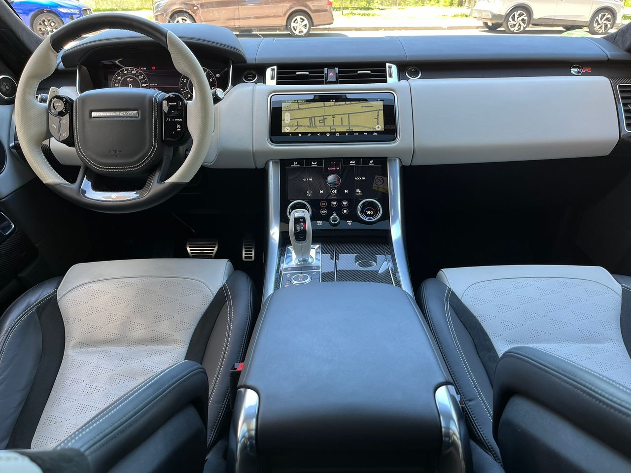 Foto Land-Rover Range Rover Sport 24
