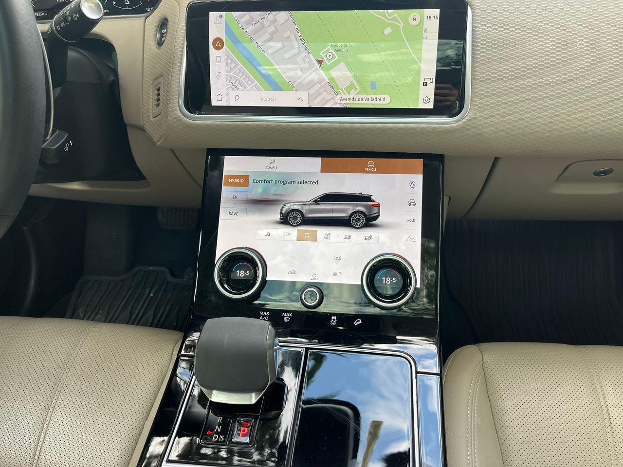 Foto Land-Rover Range Rover Velar 17