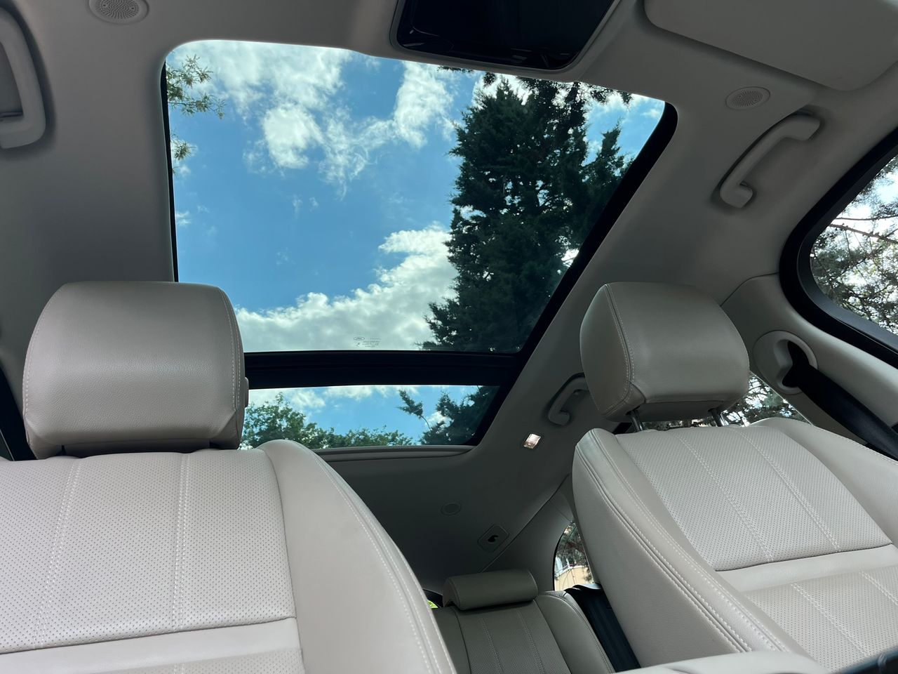Foto Land-Rover Range Rover Velar 19