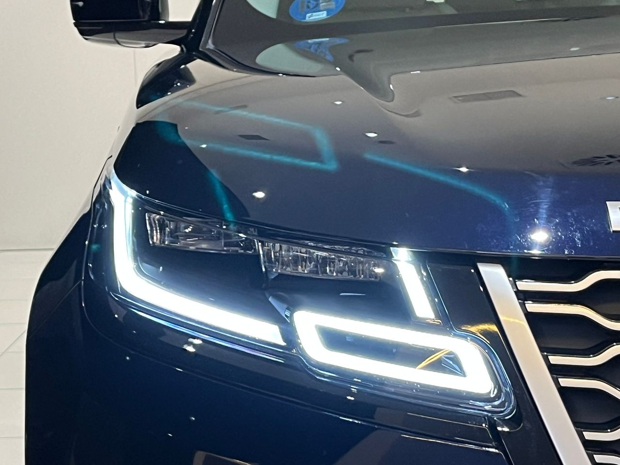 Foto Land-Rover Range Rover Velar 48