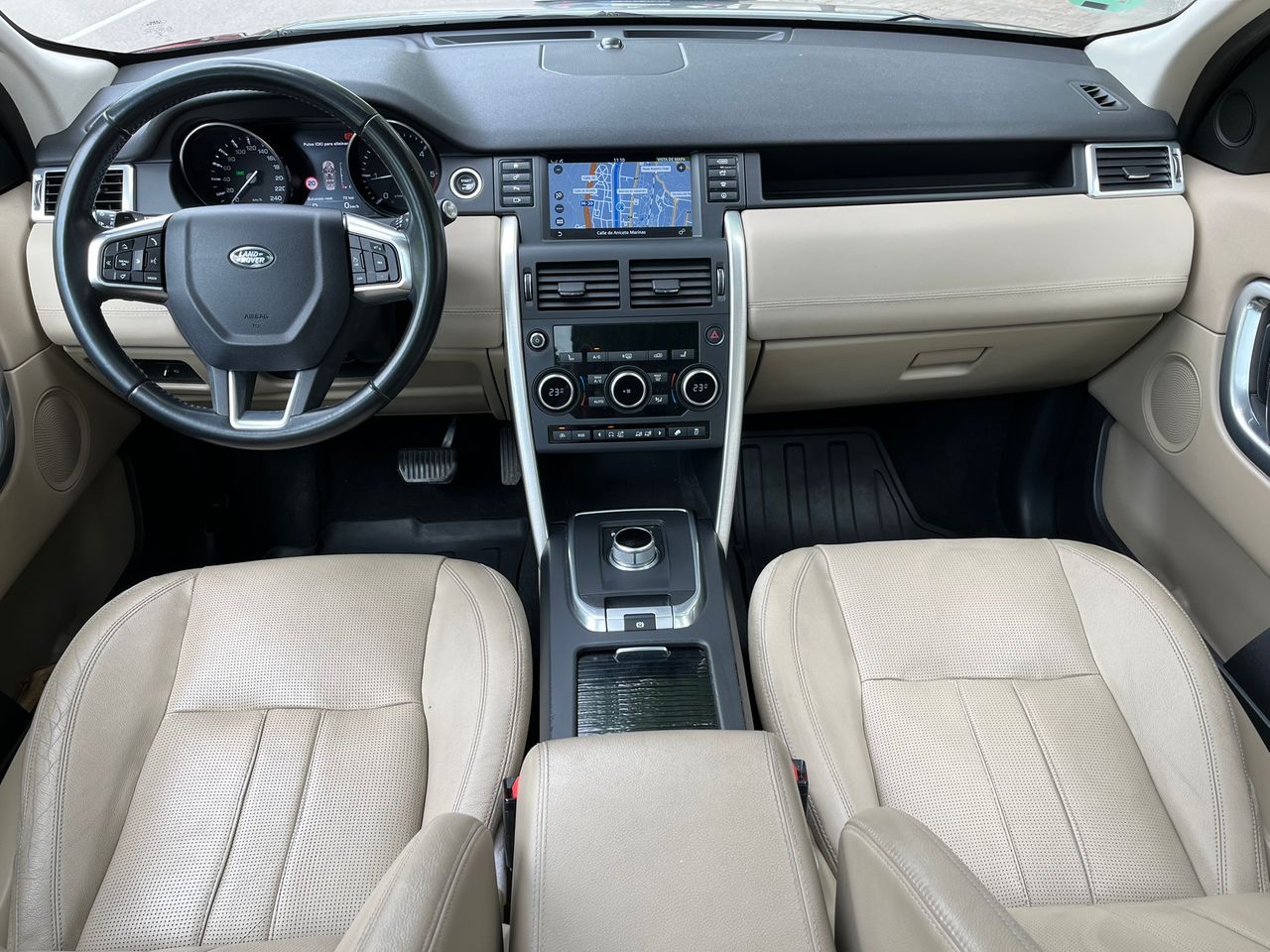 Foto Land-Rover Discovery Sport 22