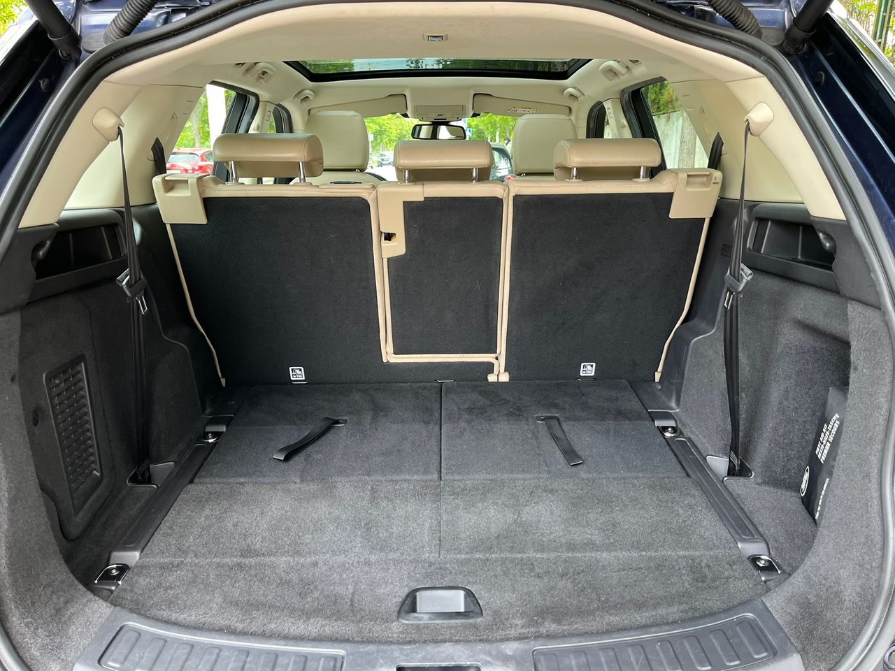 Foto Land-Rover Discovery Sport 29