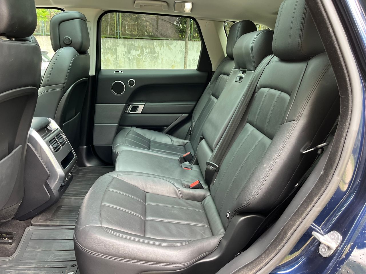 Foto Land-Rover Range Rover Sport 13