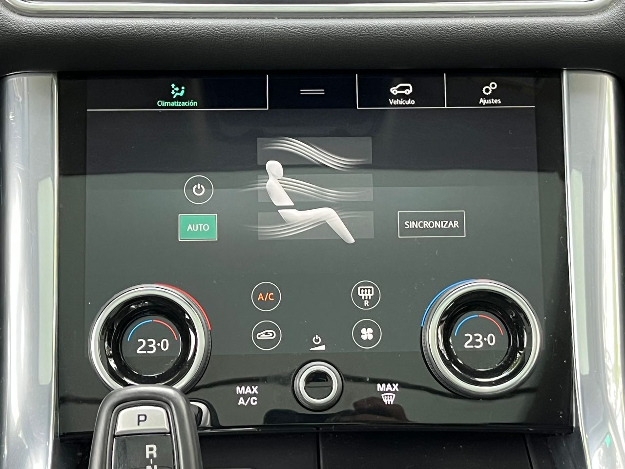Foto Land-Rover Range Rover Sport 27