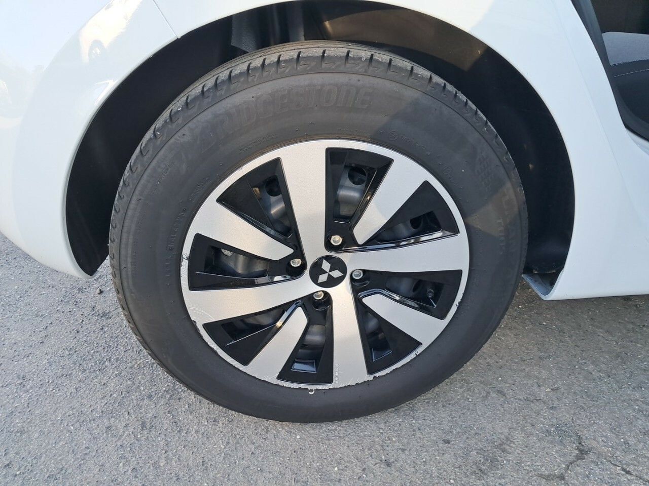 Foto Mitsubishi Colt 29