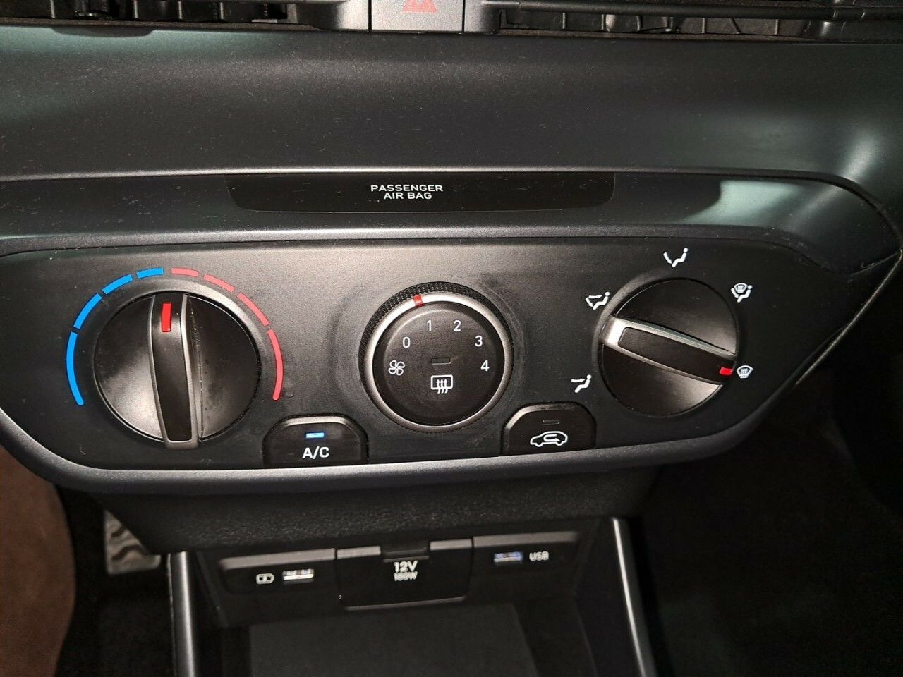 Foto Hyundai Bayon 17