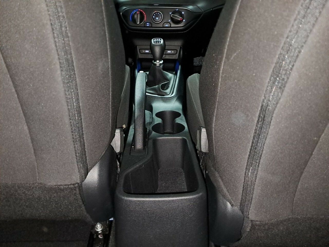 Foto Hyundai Bayon 21