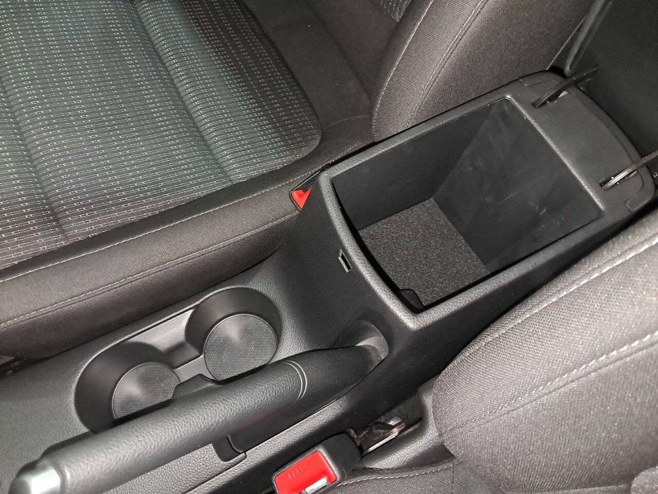 Foto Kia Stonic 22