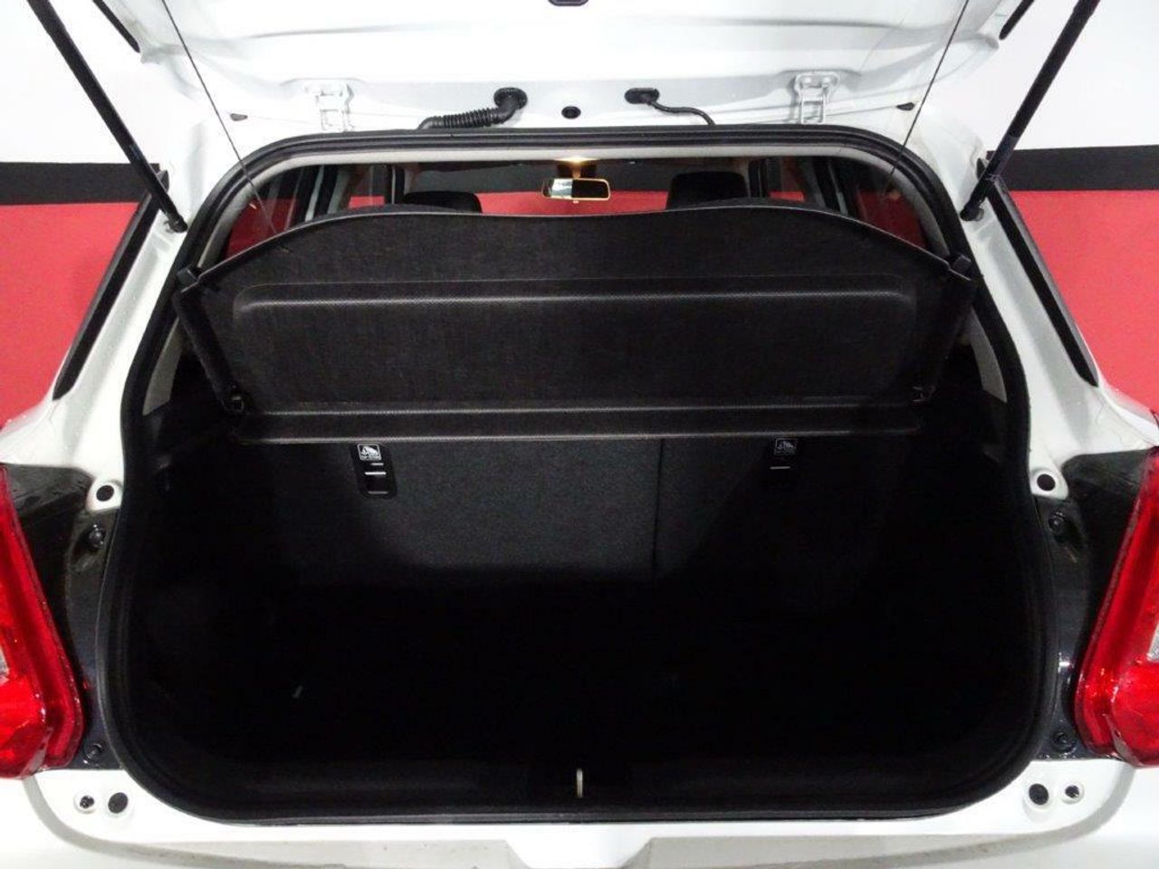Foto Suzuki Swift 20