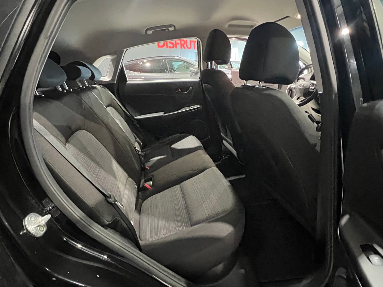 Foto Hyundai Kona 11