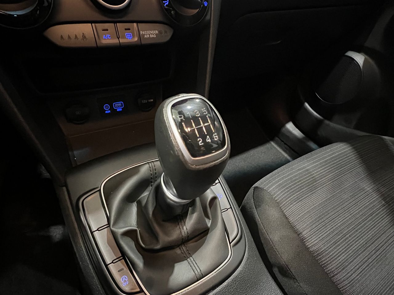 Foto Hyundai Kona 18