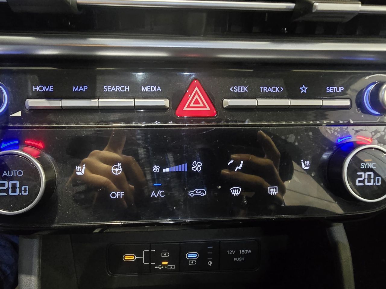 Foto Hyundai Tucson 16