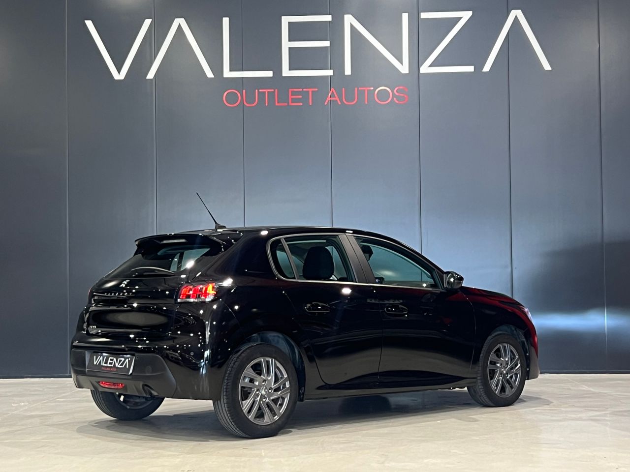 Foto Peugeot 208 4