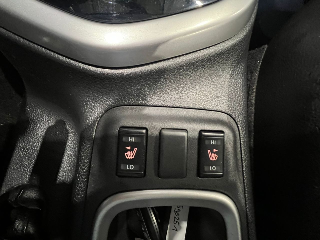 Foto Nissan Navara 13
