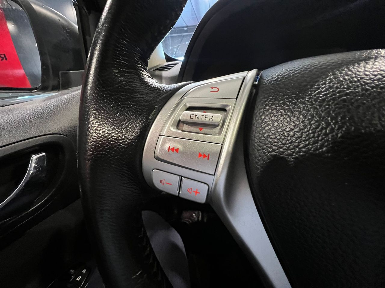 Foto Nissan Navara 18