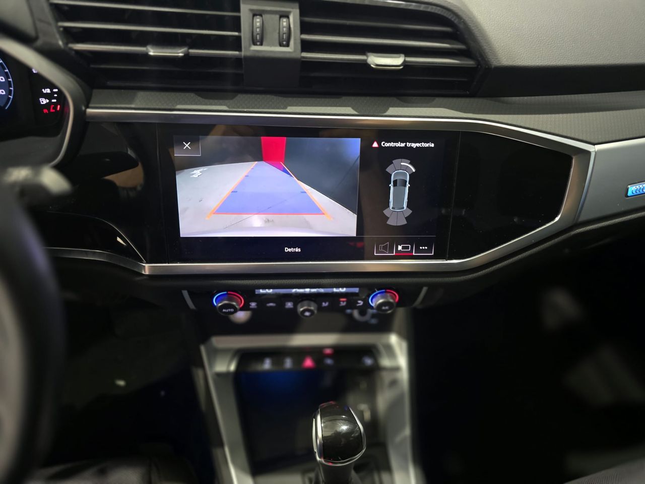 Foto Audi Q3 19