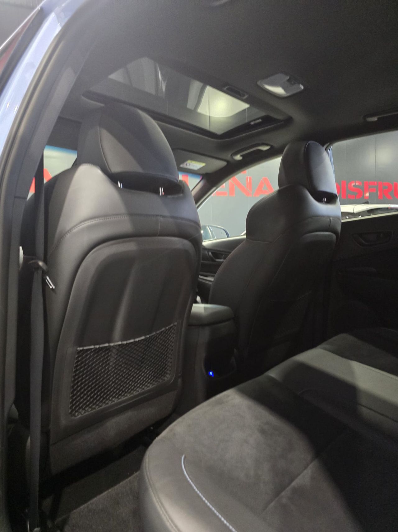 Foto Hyundai Kona 24