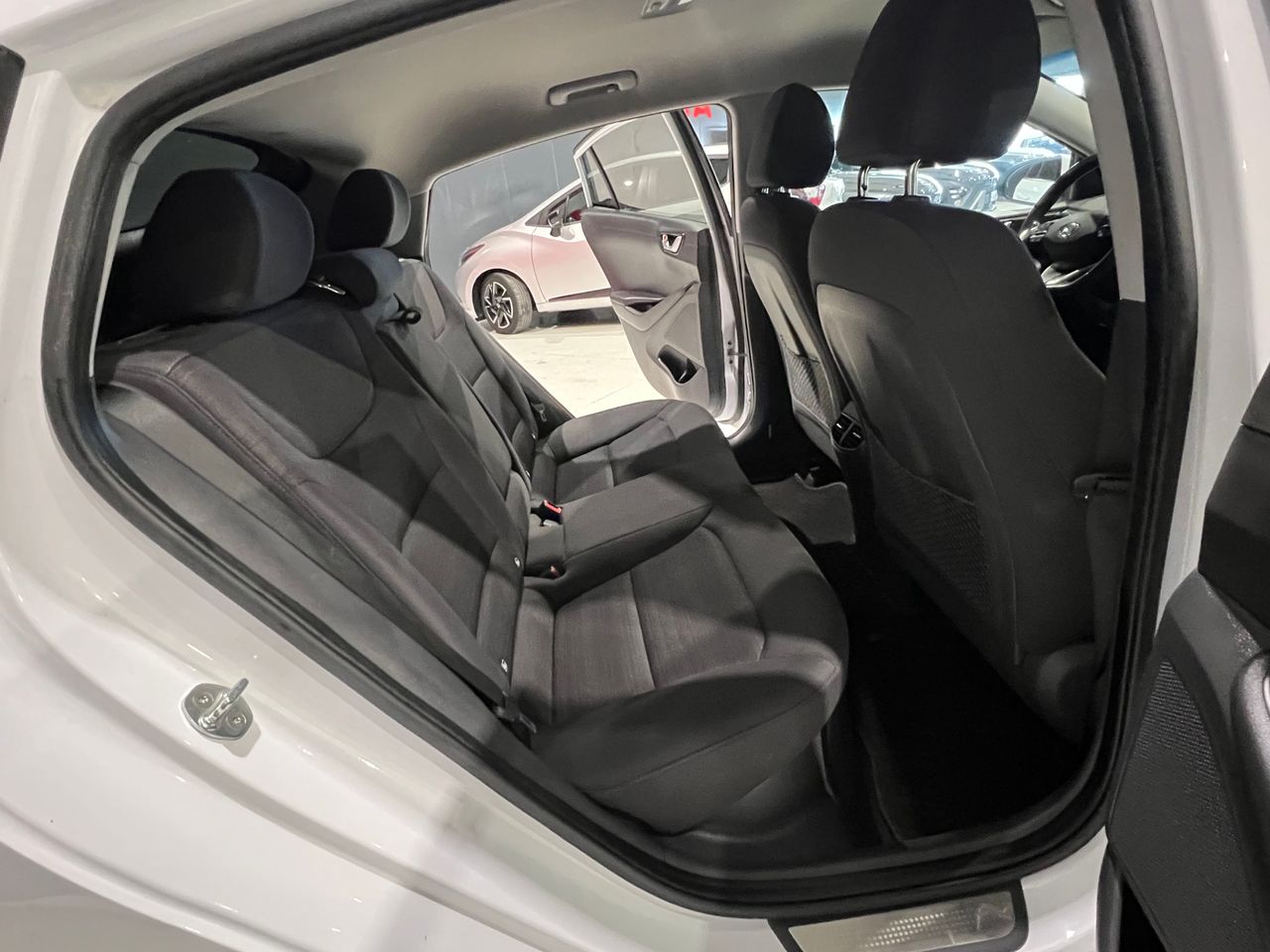 Foto Hyundai IONIQ 15
