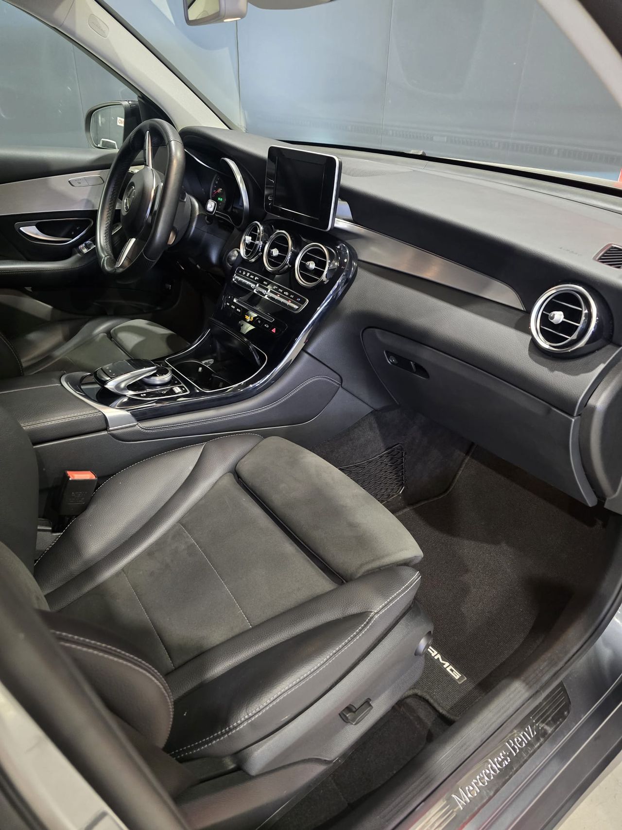 Foto Mercedes-Benz Clase GLC 23