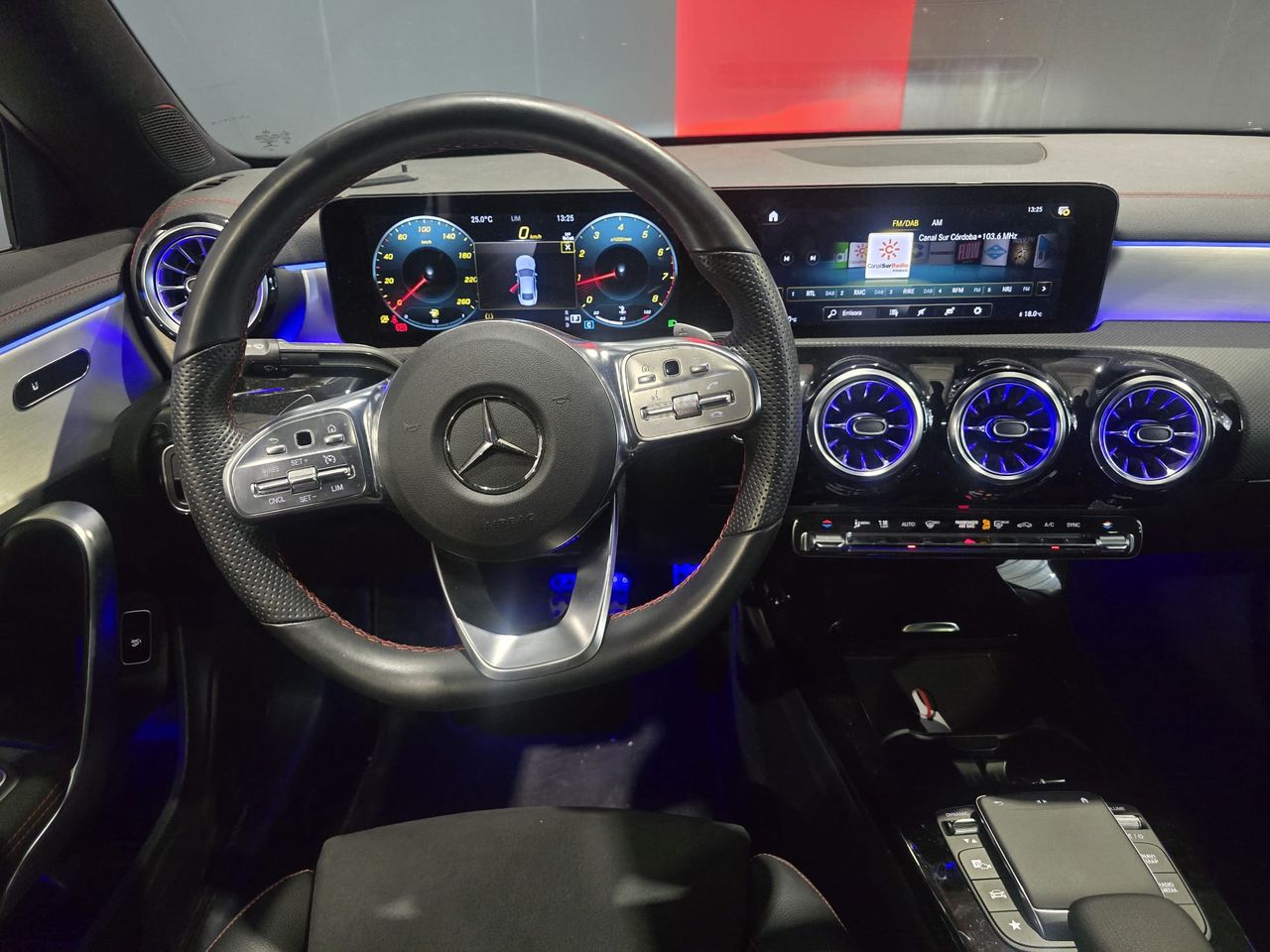Foto Mercedes-Benz Clase CLA 13