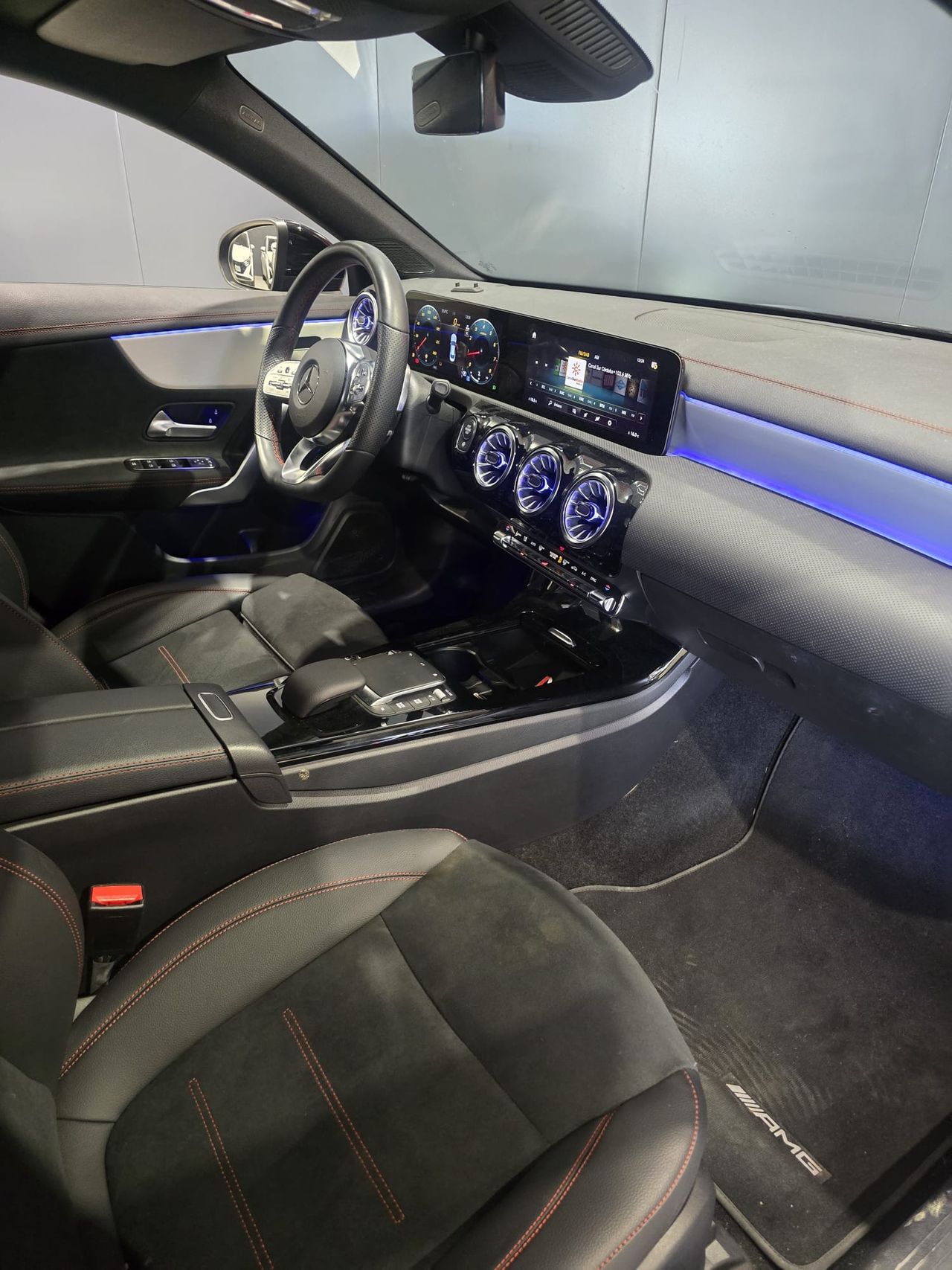 Foto Mercedes-Benz Clase CLA 18