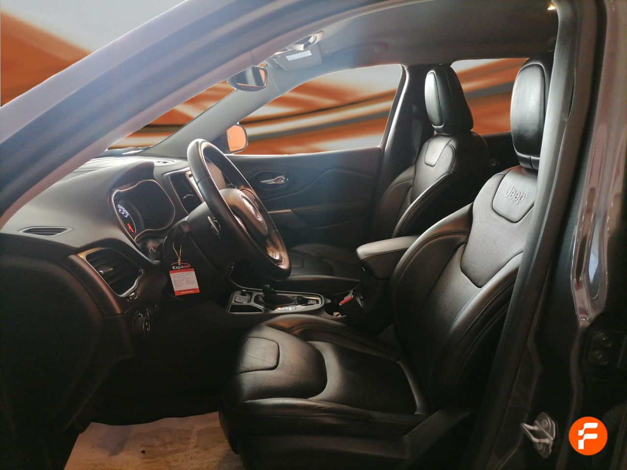 Foto Jeep Cherokee 10