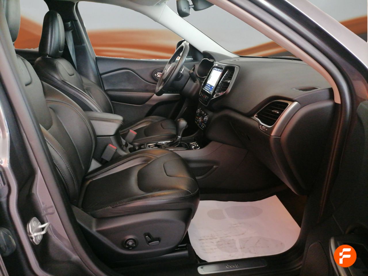Foto Jeep Cherokee 20