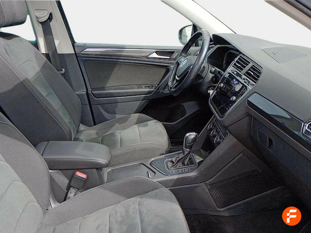 Foto Volkswagen Tiguan 14