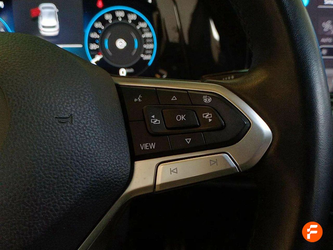 Foto Volkswagen Golf 22